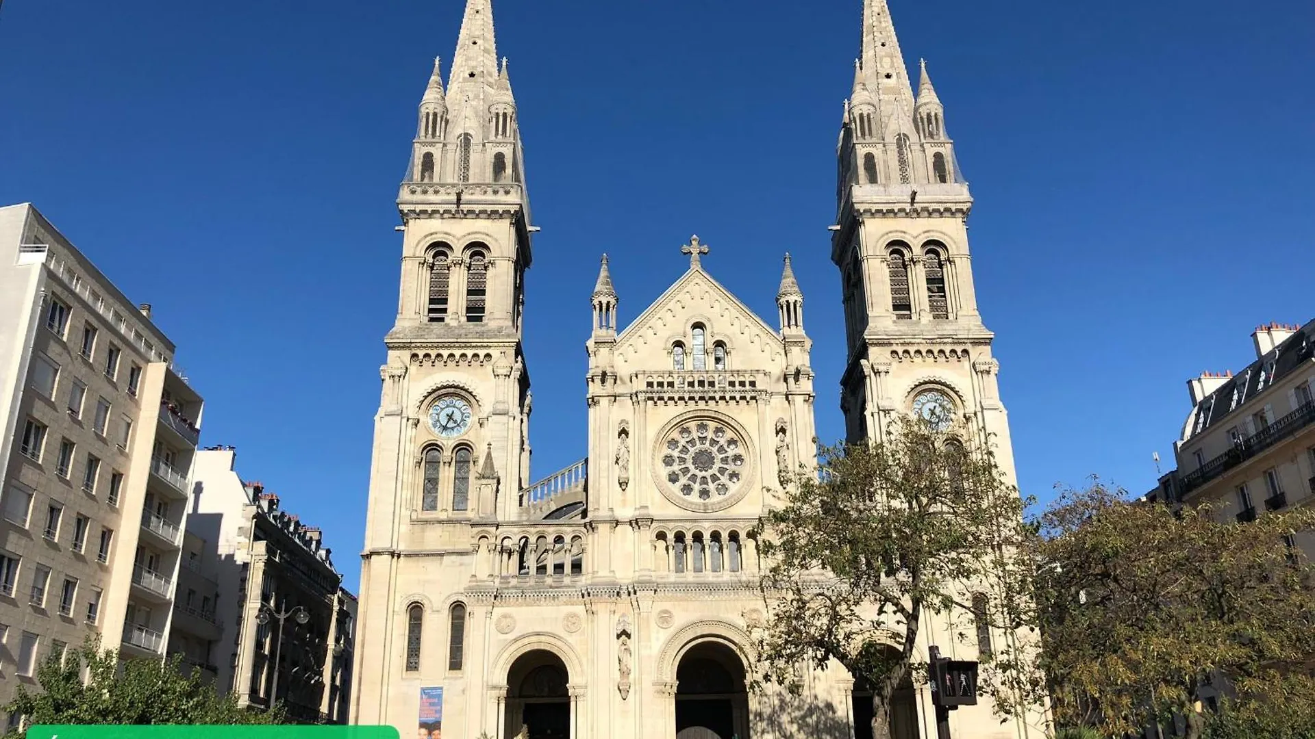 Le Chic Urbain contacts